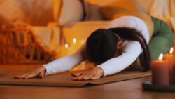 5 Calming Yoga Poses for Your Evening Routine
